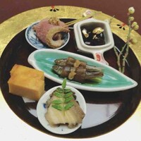 料亭 大宮 一の家 - 前菜（打ち出の小槌の蓋をとった所）