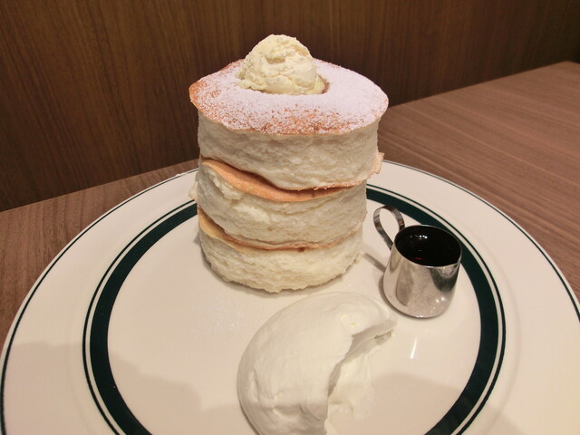 カフェ バー パンケーキ グラム プレミアム 代官山店 Cafe Bar Pancakes Gram Premium 代官山 パンケーキ 食べログ