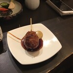 焼き鳥と地酒 だるま - つくね
      