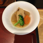 Katsudonya Matsukubo - 煮物
