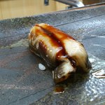 寿司割烹 魚紋 - 穴子。