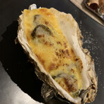 ワインサロン エルミタージュ - 牡蠣のグラタン
