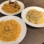 洋麺バルPastaBA - 海老のトマトクリーム & 千寿葱と茄子の特製味噌パスタ & カルボナーラ