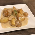洋麺バルPastaBA - アンチョビクリームポテト