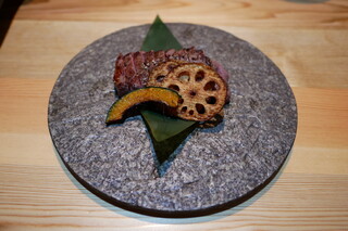 Osakanadokorosakumaru - 赤城牛のステーキ