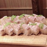 富小路 やま岸 - 甘鯛のお寿司