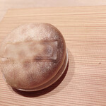 富小路 やま岸 - 最中