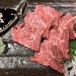 九州料理と旨い酒 もつ擴 - 馬のハラミ刺