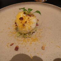 イノベーティブ フレンチ ワタハン - 北寄貝とカリフラワー