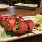 もつ焼き 稲垣 - 緒方焼き 2本 400円