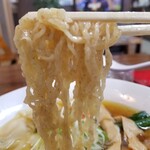 味楽 - 麺リフト
