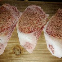 牛屋 銀兵衛 銀座本店 - 名物ロース　1