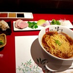 Kushiage Shunkashuutou - 清乃極上醤油ラーメン季節の串揚げ御膳