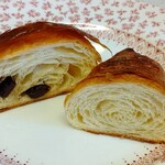 パン・デ・フィロゾフ - クロワッサンとパン・オ・ショコラのカット断面