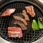 長秀屋 - 骨付カルビ＋バラ