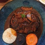 オレガノ - ご飯、味噌汁、漬物、サラダ、ヨーグルト、ドリンクつき