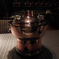 瀬里奈 本店 - 　しゃぶしゃぶの鍋です。