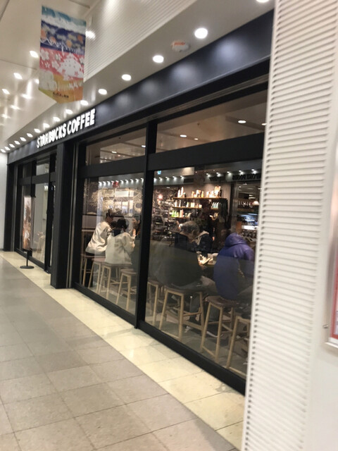 スターバックス コーヒー Cocolo長岡店 長岡 カフェ 食べログ
