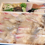 紫野和久傳 - 鯛ちらし弁当