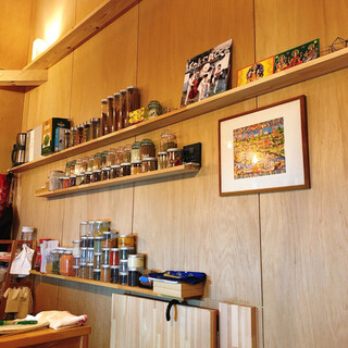 スパイススタンド カレーガーデン_2