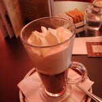 Café Sacher - Einspanner