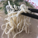 丸幸ラーメンセンター - 麺リフト〜