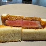 イチリン ハナレ - 山形牛シャトーブリアンのサンド