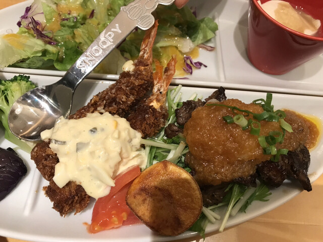 おぼんdeごはん あべのキューズモール店 天王寺駅前 定食 食堂 食べログ おぼんdeごはん あべのキューズモール店 天王寺駅前 定食 食堂 食べログ