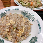日高屋 - チャーハン、野菜炒め