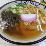 お食事処 美登里 - かけそば（黄そば）