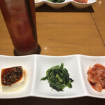 東京水刺齋 - 前菜のおかずセット