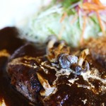 ダイニング　むさし - ハンバーグとカキフライ