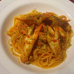 渡りガニのトマトクリームパスタ