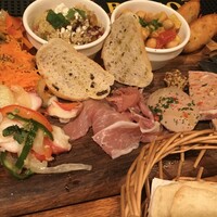 マヌエル タスカ ド ターリョ 丸の内店 - 