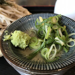 Yamauchi - 薬味のネギと茎ワサビ