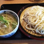 久兵衛屋 - 肉塩つけ汁うどん