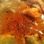 久兵衛屋 - 七味唐辛子ふりふり