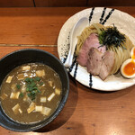 麺処ほん田 - 「豚骨魚介つけ麺」900円