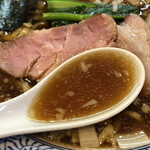 麺処ほん田 - アッサリスープ