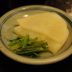 竹うち - 松丼（お漬物）