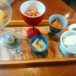 シーフード＆ステーキ 男爵 - 前菜