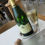 ル・コントワール・ド・ブノワ - シャンパン一本頼みました。