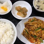 華林 - 鶏肉の四川辛子炒め定食