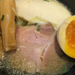 Itto - おいしい塩ラーメン＋小ライス