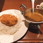 ポポラーレネオ - 欧風辛口 三元豚ロースカツカレー