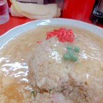 宝津飯店 - ザクッと掘ったらたっぷりの炒飯の山