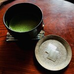 九重本舗　玉澤 - 高取の茶碗で