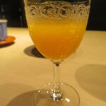 富小路 やま岸 - 和歌山のみかんを絞ったジュース