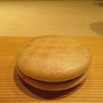 富小路 やま岸 - 炙り最中