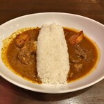 Craft Beer & Curry Holyhead - ダブルカレー(チキンカレー・牛すじ煮込みカレー)